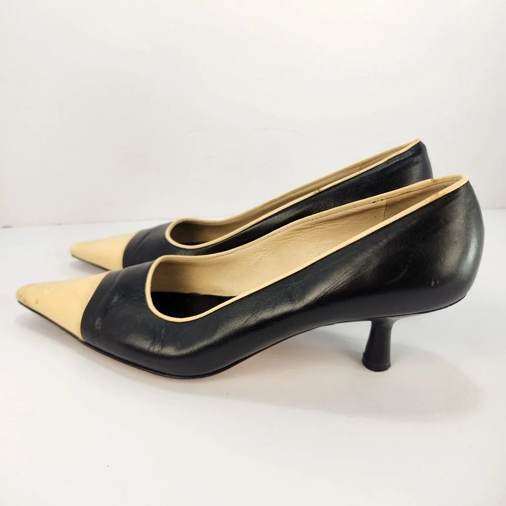 CHANEL Classic Black Beige Cap Toe Leather Pumps Heels Size 37 Made‎ in Italy